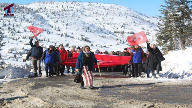 SİSDAĞI’NDA SARIKAMIŞ ŞEHİTLERİ YÜRÜYÜŞÜ MUHTEŞEMDİ…